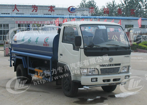 供应东风小霸王加强型洒水车